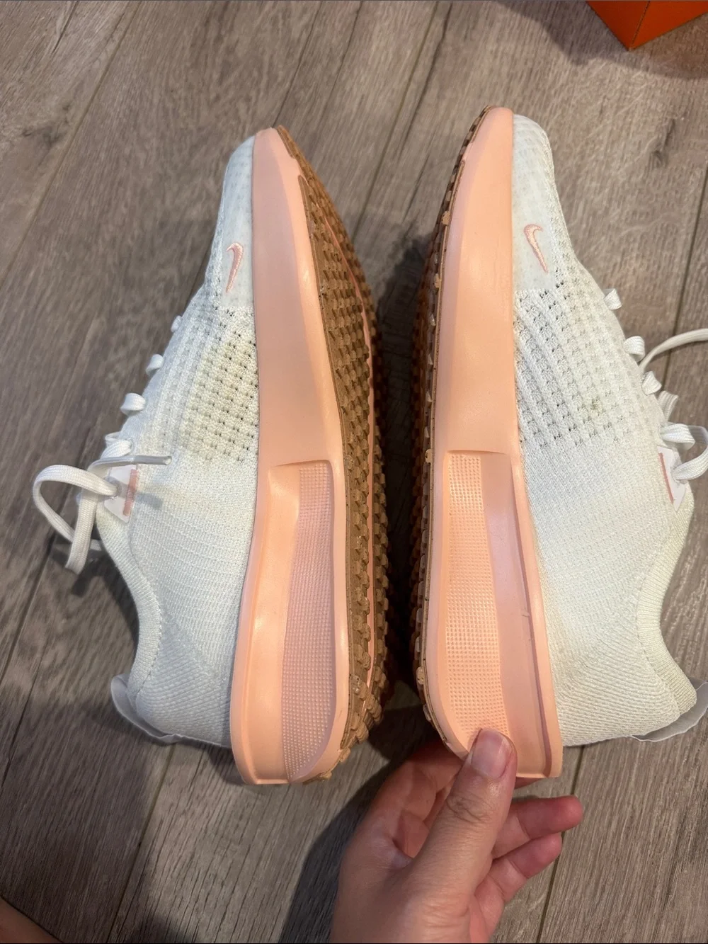 Nike Women's Interact Run Shoes - Picture 11 of 13